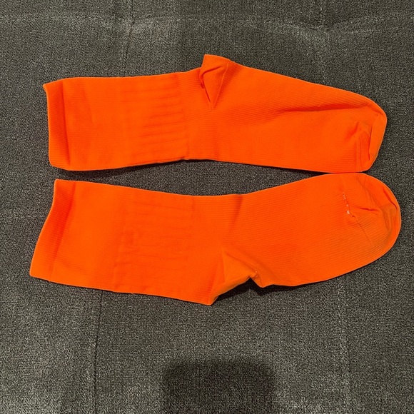 Prada Socks - Picture 5 of 6